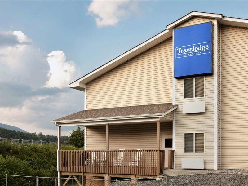 Travelodge By Wyndham Low Moor Near Covington Exterior photo